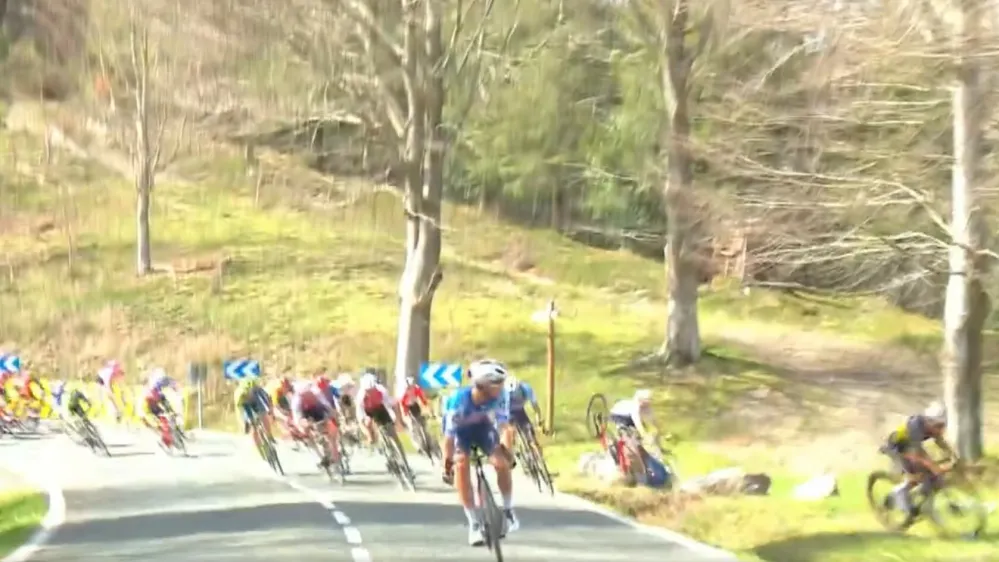 Množični padec na dana&scaron;nji dirki