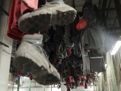 Zapiralna dela v Premogovniku Velenje (na fotografiji) bodo predvidoma trajala &scaron;e 15 let po zaključku izkopa premoga. Koliko ljudi bo ostalo zaposlenih, na ministrstvih niso znali oceniti. Foto: Jaka Gasar&nbsp;