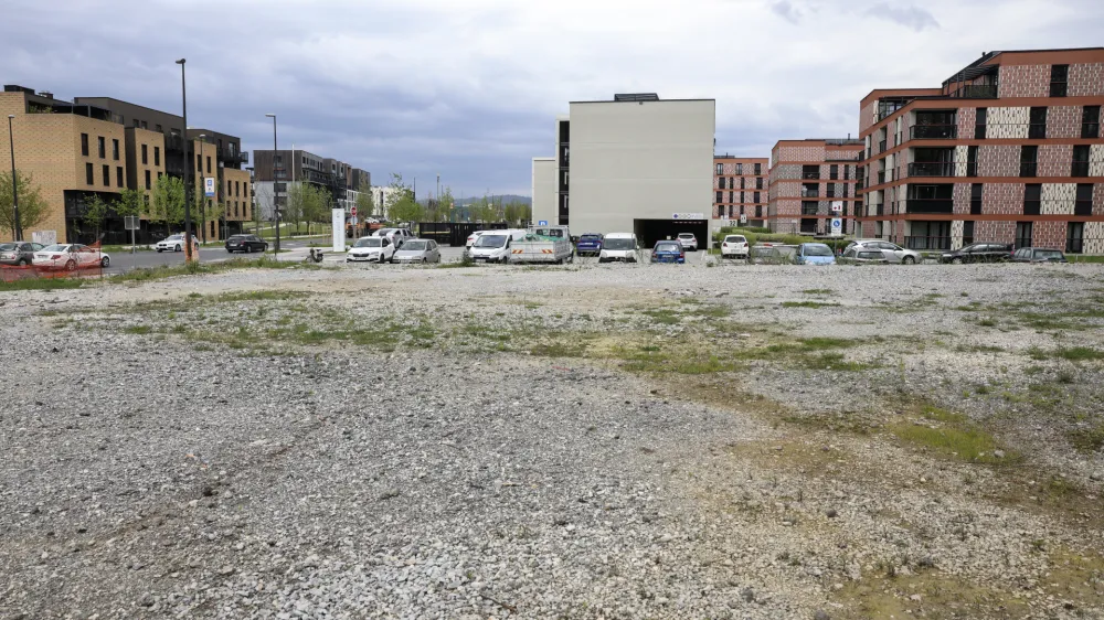 - 10.04.2024 - nepozidano zemlji&scaron;če Novo Brdo //FOTO: Jaka Gasar