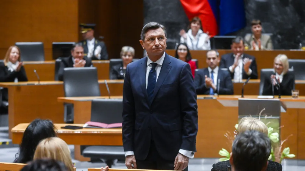 dosedanji predsednik republike Borut Pahor<br><br>- 22.12.2022 &ndash; Državni zbor &ndash; Slavnostna seja DZ - prisega novoizvoljene predsednice republike Nata&scaron;e Pirc Musar in vpis v Zlato knjigo<br><br>//FOTO: Nik Erik Neubauer