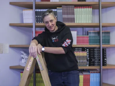 - 12.12.2022 - Anja Zag Golob, pesnica, urednica, kritičarka, dramaturginja in prevajalka  //FOTO: Jaka GasarOPOMBA: DNEVNIKOV OBJEKTIV &ndash; INTERVJU 2022