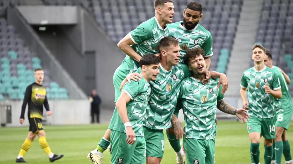 Ivan DurdovRaul FloruczDiogo PintoNemanja Motika- 10.04.2024 - Prva Liga Telemach Olimpija: RadomljeFOTO: Nik Erik Neubauer