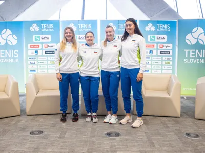 Ljubljana, Kristalna palaca BTC.<br>Novinarska konferenca zenske teniske reprezentance pred kvalifikacijskim obracunom za nastop na zakljucnem turnirju pokala Billie Jean King proti Slovaski.