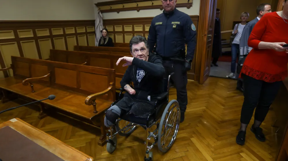 Ludvik Knez je priprt, in sicer v zaporu na ljubljanski Pov&scaron;etovi.