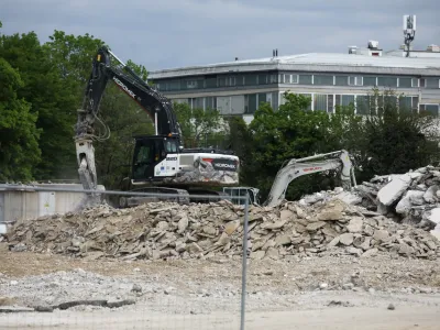 16.04.2024 - ru&scaron;enje tovarne Tuba na Verov&scaron;kova i 66Foto: Luka Cjuha