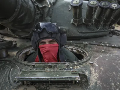 - Tank M-84 - bojno gosenično vozilo - 12.10.2023 - Slovenska vojska (SV) - oklepniki &ndash; bojna vozila - oborožitev //FOTO: Luka Cjuha