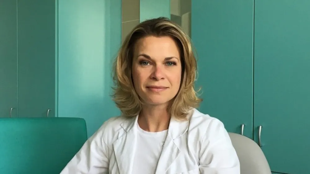 Tinkara Srnovr&scaron;nik, dr. med., spec. ginekologije in porodni&scaron;tva iz Zdravstvenega doma Ljubljana, enota &Scaron;i&scaron;ka