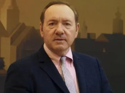 Kevin Spacey je upodobil Franja Tuđmana. F youtube