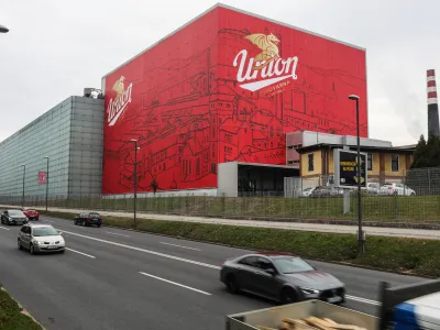 - 26.10.2021 - Podjetje Pivovarna La&scaron;ko Union d.o.o., Pivovarni&scaron;ka ulica 2 v Ljubljani &ndash; proizvodnja varjenje in fermentacija piva Union se selita v pivovarno v La&scaron;kem - skladi&scaron;če &ndash; stavba //FOTO: Bojan Velikonja