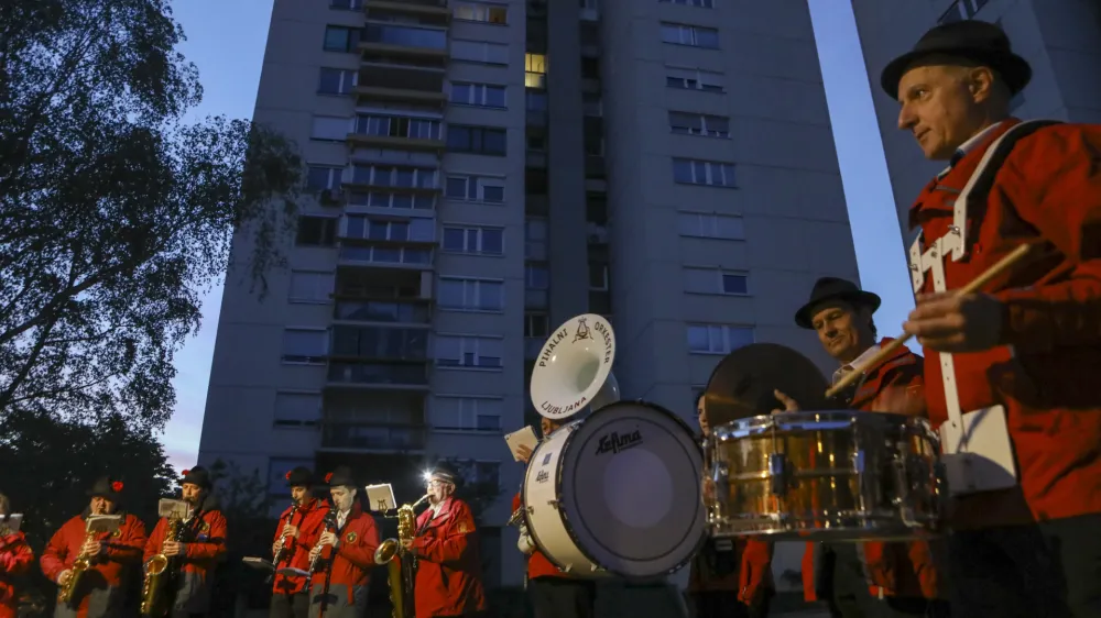 - 01.05.2023 &ndash; Budnica 2023 - Pihalni orkester Ljubljanareportaža prvomajske budnice v družbi Godba Ljubljana. //FOTO: Luka Cjuha