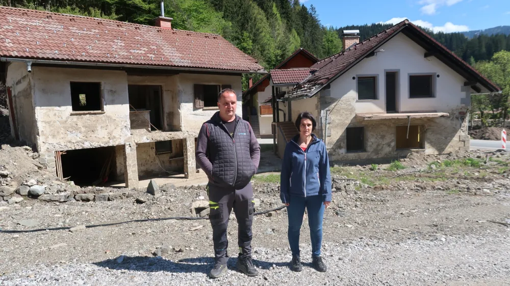 Iskrica, Boris in Dragica Zamernik, vodna ujma, Strmec, občina Luče. Foto: Tatjana Pihlar