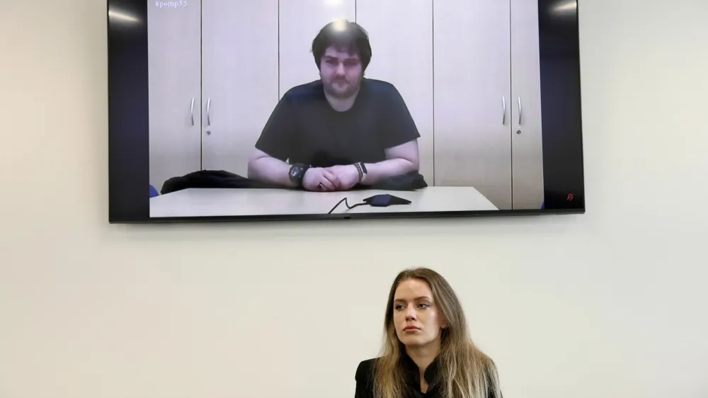 Julija Adle&scaron;ič danes na sodi&scaron;ču.