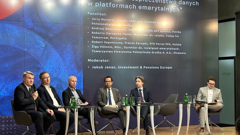 Okrogla miza Poljska