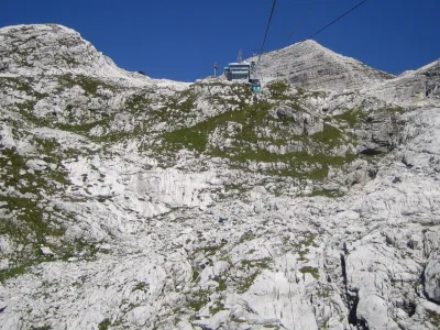 pogled proti D postaji na Kaninu