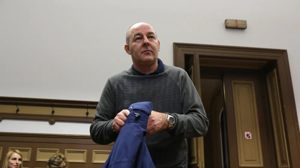 Florijan Ga&scaron;perin,- 15.02.2017 -  sojenje Florijanu Ga&scaron;perinu in soobd. zaradi prejemanja podkupnin pri tehničnih pregledih vozil -//FOTO: Jaka Gasar