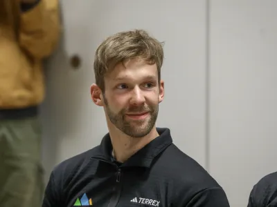 Anže Peharc28.03. 2024 - novinarska konferenca, slovenska članska in mladinska reprezentanca v &scaron;portnem plezanju Planinska zveza SlovenijeFOTO: Luka Cjuha