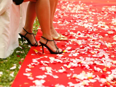 ilustrativna fotografija. poroka. čevlji.//FOTO: Bojan Velikonja