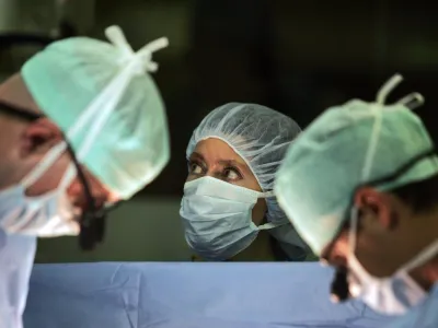 Kdo bo izvajal celjske operacije na odprtem srcu in kako daleč so s pripravami, &scaron;e ni znano. Fotografija je simbolična.