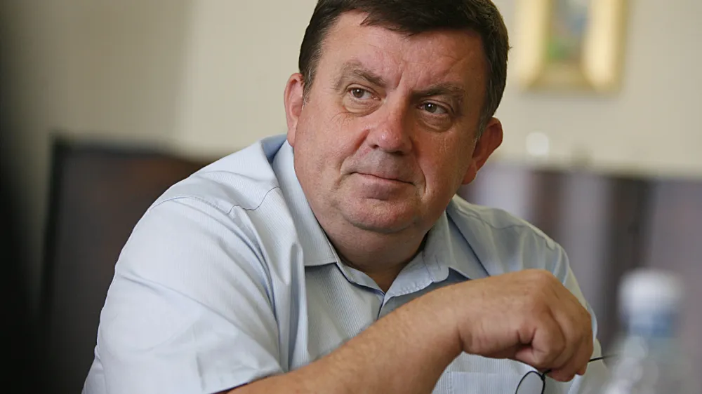 Samo Fakin, generalni direktor ZZZS - Zavod za zdravstveno zavarovanje Slovenije/FOTO: Bojan Velikonja OPOMBA: ZA OBJAVO V PRILOGI &ndash; DNEVNIKOV OBJEKTIV - INTERVJU 2011