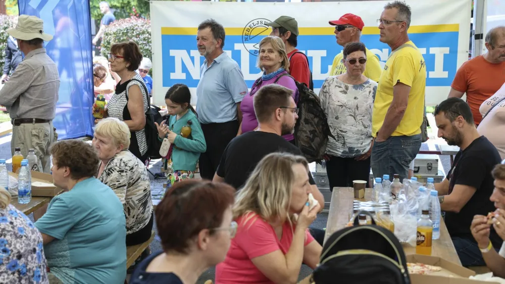 Na prireditvenem prostoru v Termah Čatež je bilo lani zelo živahno. Tudi letos na dogodku pričakujejo več kot tisoč udeležencev. Foto: Jaka Gasar