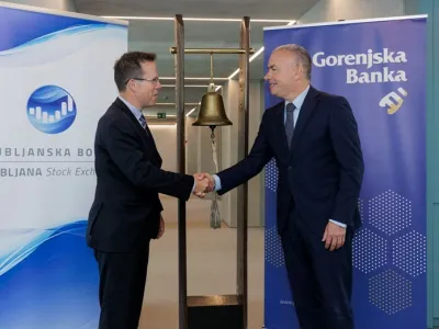 Predsednik uprave Gorenjske banke Mario Henjak in predsednik Ljubljanske borze Ale&scaron; Ipavec.