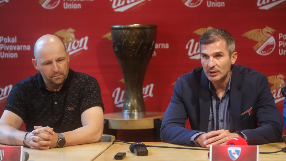 trener NK Nova Gorica Nenad Stojaković.trener NK Roga&scaron;ka Oskar Drobne.- Tiskovna konferenca pred finalom Pokala Union v nogometu.- 22.05.2024. - Slavnostna akademija ob 30-letnici Delovnega in socialnega sodstva.//FOTO: Bojan Velikonja