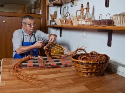 Konzorcij rokodelskih centrov Slovenije