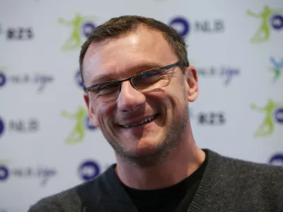 trener RD Koper 2013 Zoran Jovičič- 15.03.2017 - Rokometna zveza Slovenije (RZS) - glavni trenerji &scaron;estih ekip pred začetkom končnice Lige NLB, ki se bodo podali v boj za naslov državnega prvaka//FOTO: 