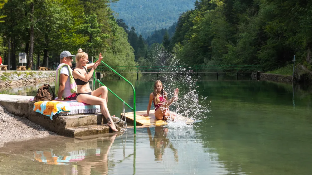 naravno kopali&scaron;če Laj&scaron; 