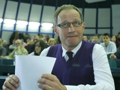 Bine Kordež, predsednik uprave in prek družbe Merfin največji lastnik Merkurja - predavanje na ljubljanski ekonomski fakulteti z naslovom Kriza, prevzemi in tajkuni //FOTO: Jaka Adamič