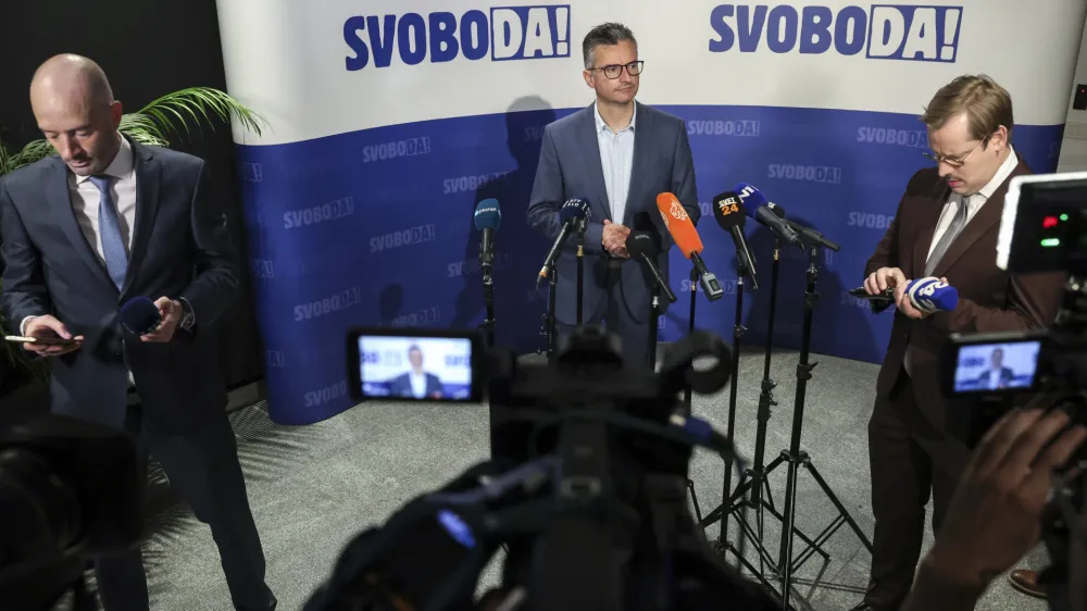 evropski poslanec Marjan &Scaron;arec- 09.06.2024 - Evropske volitve 2024 - Volitve poslancev v Evropski parlament - &scaron;tab stranke Svoboda //FOTO: Jaka Gasar