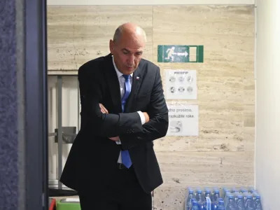 Janez Jan&scaron;a09.06.2024 - Evropske volitve 2024 - Volitve poslancev v Evropski parlament - sedež stranke SDS (Slovenska demokrtska stranka) //FOTO: Nik Erik Neubauer