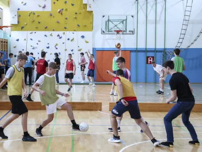 - 11.06.2024 - &scaron;portna vadba na Srednji &scaron;oli tehni&scaron;kih strok &Scaron;i&scaron;ka //FOTO: Jaka Gasar