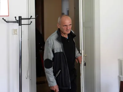 Obtoženemu Petru Ježu na papirju grozi do osem let zapora, obsodbe in zaporne kazni za tovrstna kazniva dejanja pa so izjemno redke.&nbsp;