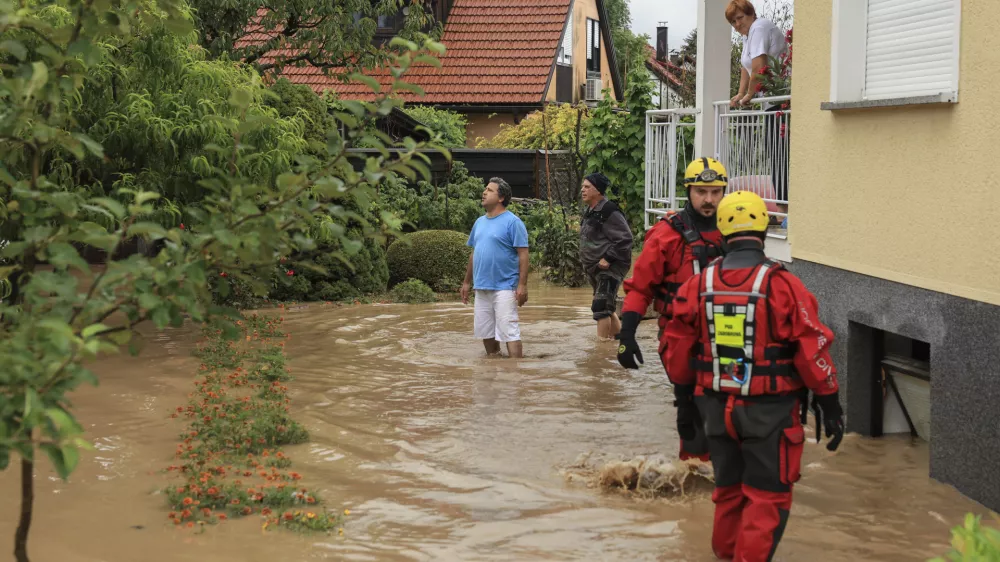 Sneberje- 04.08.2023 &ndash; Poplave v Sloveniji - močno deževje, narasle reke, vremenske spremembe //FOTO: Jaka Gasar