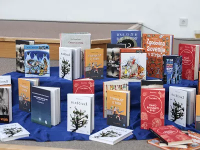 Na nedavnem Frankfurtskem knjižnem sejmu in sejmu v Bologni so založbe vzpostavljale vezi s tujimi založniki, zdaj pa bo te stike ohranjala in zanje skrbela Ljubljana Literary Agency (LLA).&nbsp;