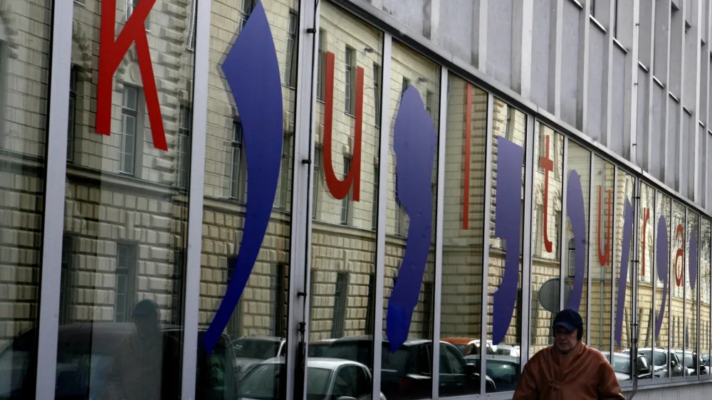 Ministrstvo za kulturo- tematska fotografija - kultura - ukinitev ministrstva za kulturo - ilustrativna ,stavba//FOTO: Bojan Velikonja