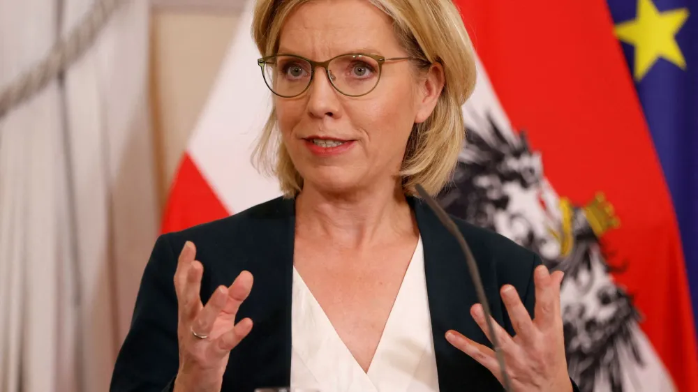 FILE PHOTO: Austrian Minister of Climate Action and Energy Leonore Gewessler speaks during a press conference in Vienna, Austria, October 17, 2023. REUTERS/Leonhard Foeger/File Photo