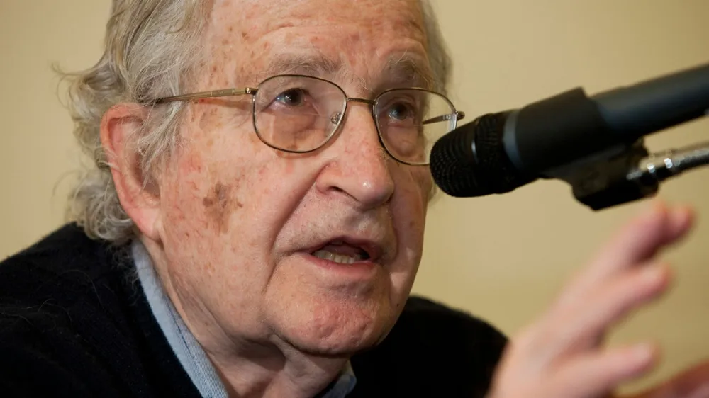 Noam Chomsky, arhivska fotografija.