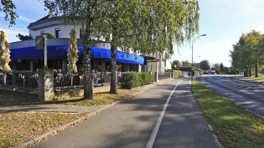 Maribor - Zrkovska cesta - Družba - Kronika - napadi - Streljanje v lokalu Kava bar Bella - - Avtor: Andrej Petelin&scaron;ek