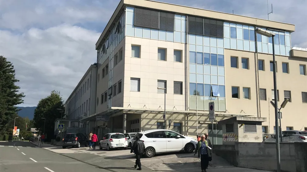 V kranjskem zdravstvenem domu se že dolgo soočajo s prostorsko stisko.