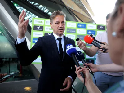 Nemcija, Munchen.Otvoritev slovensko-nemskega poslovno-investicijskega kongresa Invest & Connect: Slovenian Business Pitch.Predsednik vlade Robert Golob.