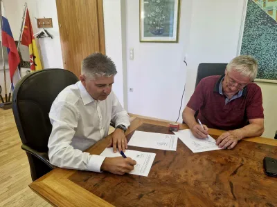 Podpisana pogodba za gradnjo mostov