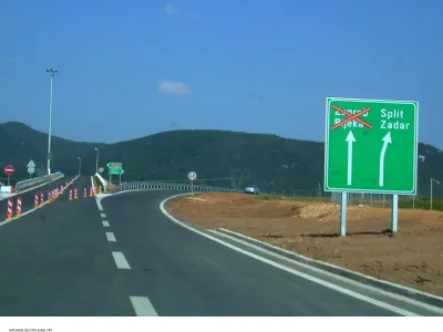 avtocesta čez Ličko polje Hrva&scaron;ka, 