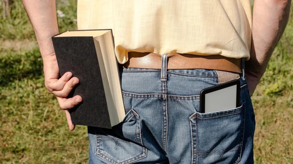 COBISS Ela je dostopna na e-bralnikih, ki jih poganja operacijski sistem android.&nbsp;