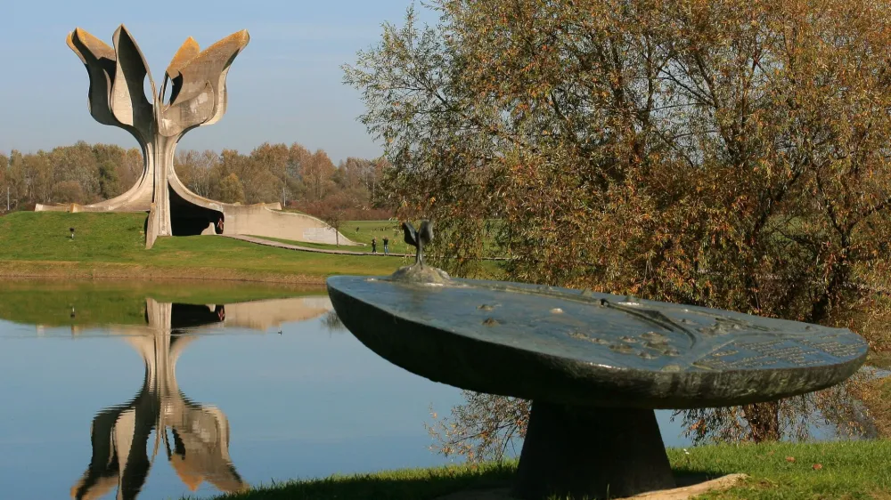 A memorial in the shape of a flower, designed by Serbian architect Bogdan Bogdanovi?, commemorates the victims of Jasenovac concentration camp near the town of Jasenovac, Croatia, 23 October 2013. The camp was the largest extermination camp in the fascist-governed 'independent state of Croatia' during the holocaust in World War II. Photo by: Hauke Schr&ouml;der/picture-alliance/dpa/AP Images