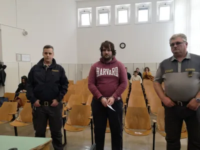 Sebastien Ambramov neprepoznaven na sodi&scaron;ču. 