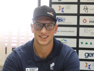 Kristijan Čeh,13.07.2021. sprejem dobitnikov slovenskih medalj na evropskem prvenstvu do 23 let Kristjana Čeha (zlato v metu diska), Klare Lukan (srebro v teku na 5000 metrov) in Lie Apostolovski (bron v skoku v vi&scaron;ino),//FOTO: Bojan Velikonja