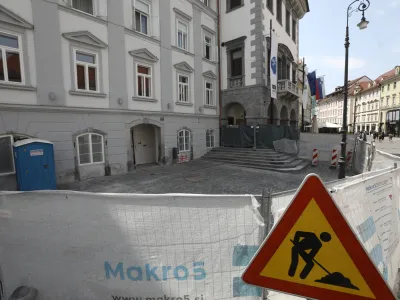 Na ljubljanski občini pričakujejo, da bo prenova nekdanjih prostorov Zgodovinskega arhiva Ljubljana končana avgusta.&nbsp;