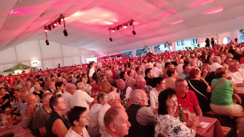 Poln &scaron;otor v Begunjah / Foto: Mojca Marot